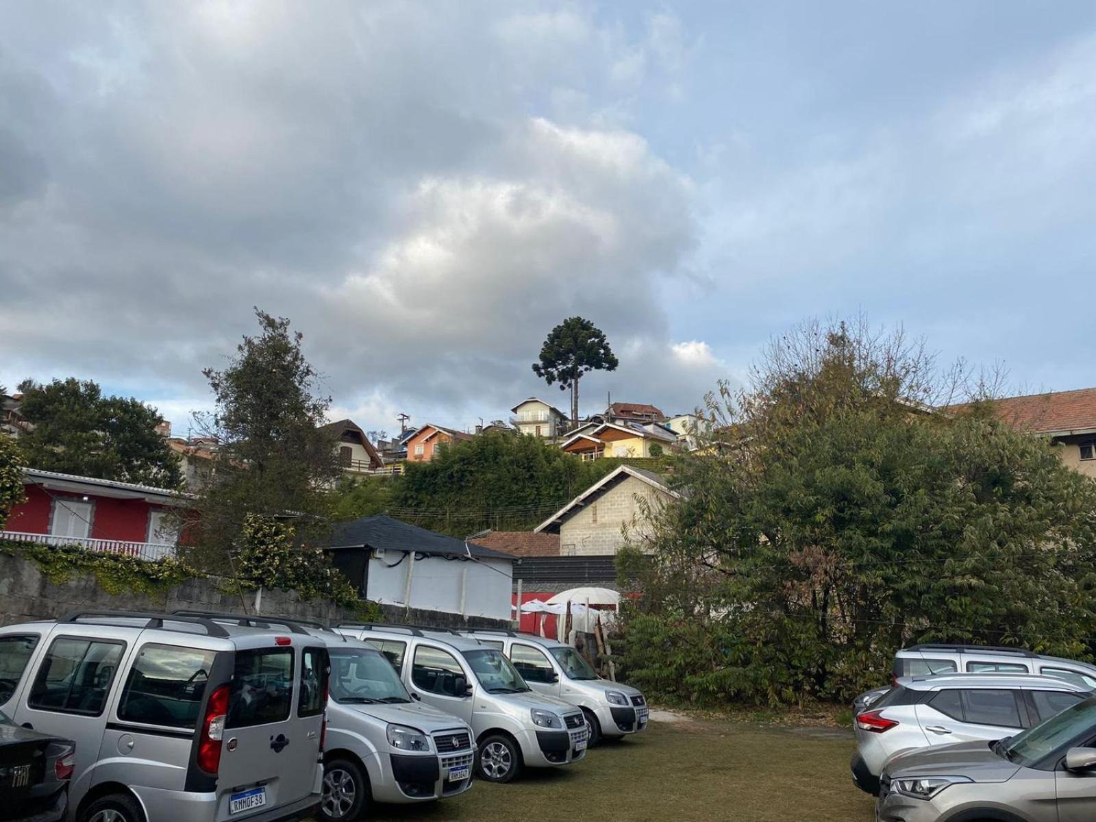 Pousada Vhl - Campos do Jordão Exterior photo